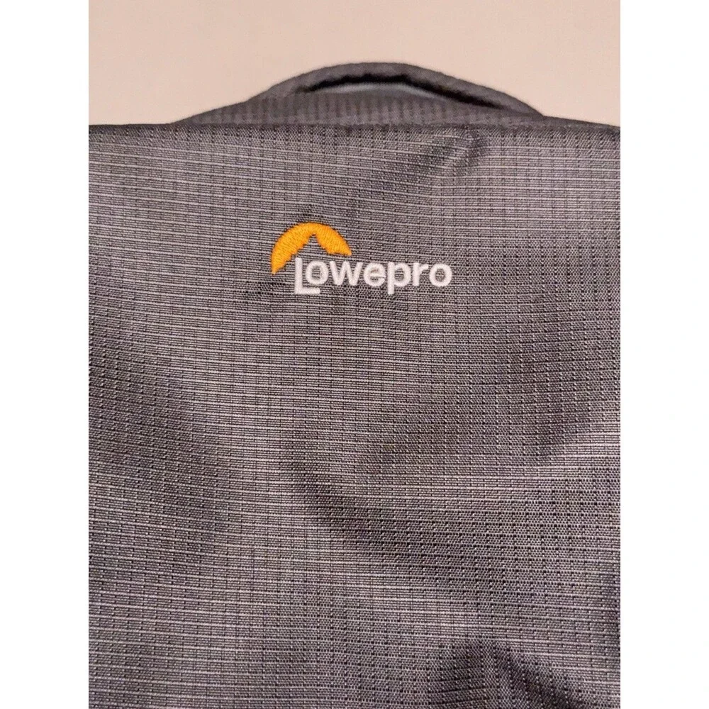 Lowepro Fastpack BP 250 AW II Travel-ready Backpack for DSLR Gear and 15